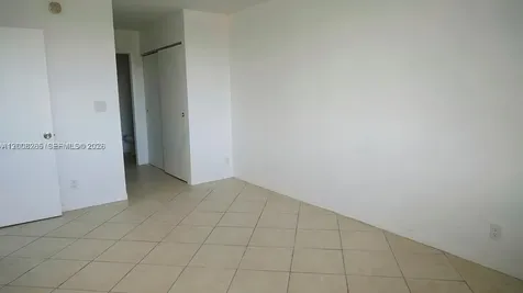 2771 Riverside Drive Coral Springs FL 33065