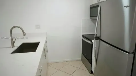 2771 Riverside Drive Coral Springs FL 33065