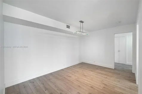 2000 Towerside Terrace Miami FL 33138