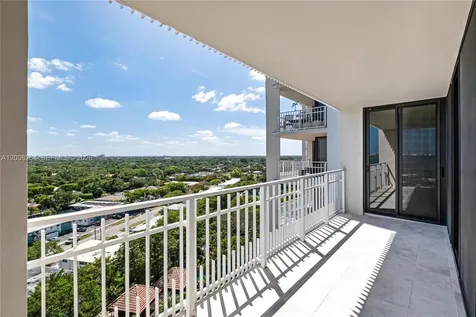 2000 Towerside Terrace Miami FL 33138