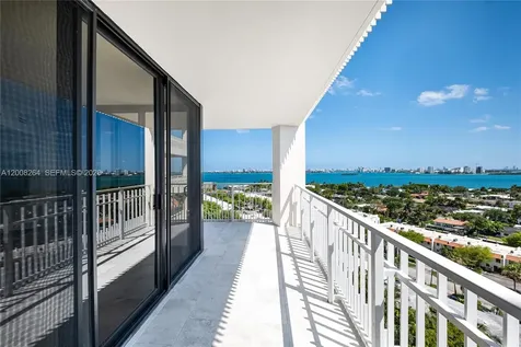 2000 Towerside Terrace Miami FL 33138