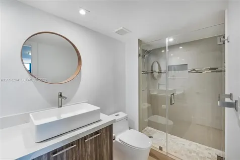 2000 Towerside Terrace Miami FL 33138