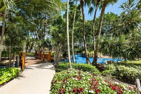 2000 Towerside Terrace Miami FL 33138
