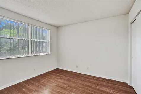 8721 Wiles Road Coral Springs FL 33067