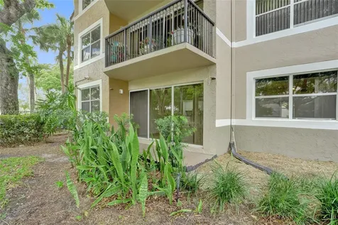 8721 Wiles Road Coral Springs FL 33067