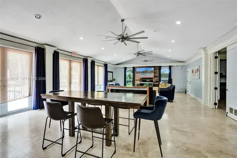 8721 Wiles Road Coral Springs FL 33067
