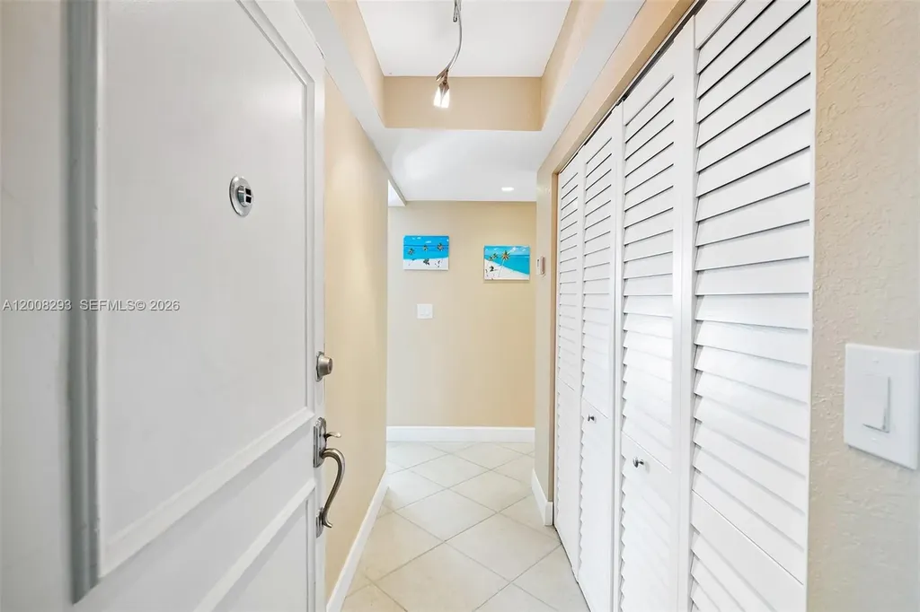 2900 NE 30th Street Fort Lauderdale FL 33306