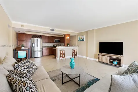 2900 NE 30th Street Fort Lauderdale FL 33306