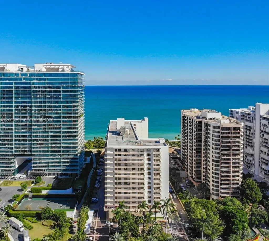 10185 Collins Bal Harbour FL 33154