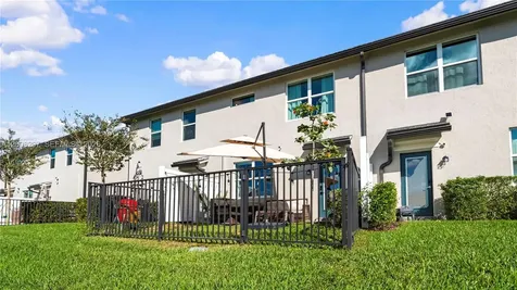 2913 Olivia Avenue Lauderdale Lakes FL 33311