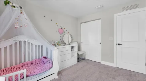 2913 Olivia Avenue Lauderdale Lakes FL 33311