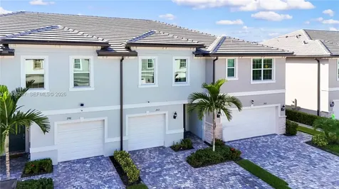 2913 Olivia Avenue Lauderdale Lakes FL 33311