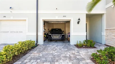 2913 Olivia Avenue Lauderdale Lakes FL 33311