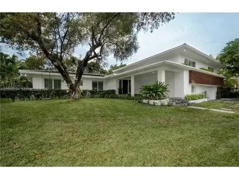 173 S Shore Drive S Miami FL 33133
