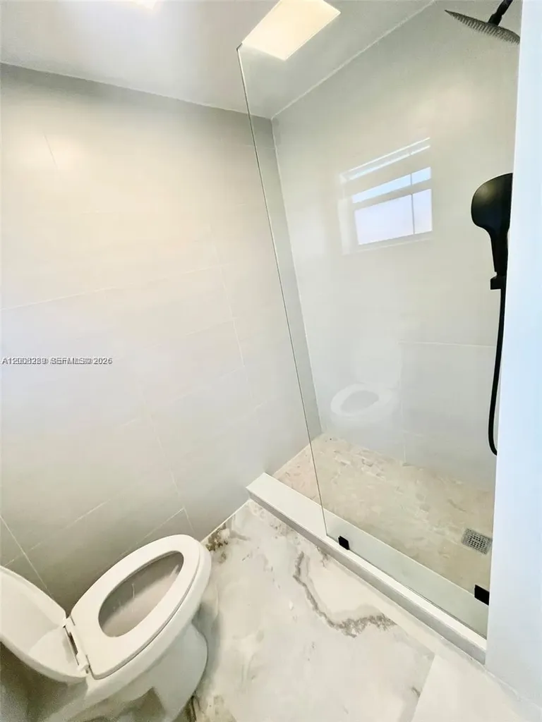 1649 NE 8th Avenue Fort Lauderdale FL 33305