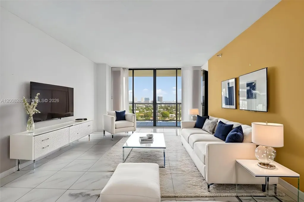 3640 Yacht Club Drive Aventura FL 33180