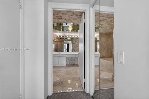 3640 Yacht Club Drive Aventura FL 33180