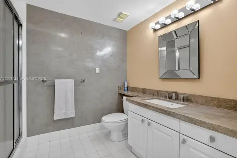 3640 Yacht Club Drive Aventura FL 33180