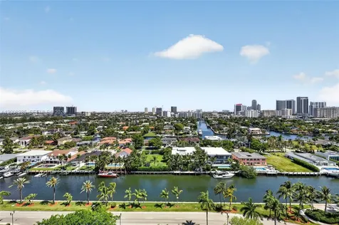 3640 Yacht Club Drive Aventura FL 33180