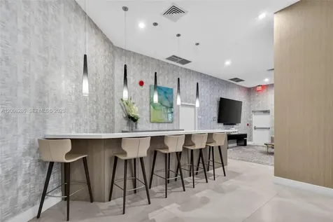 3640 Yacht Club Drive Aventura FL 33180