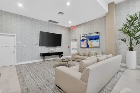 3640 Yacht Club Drive Aventura FL 33180
