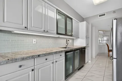 3640 Yacht Club Drive Aventura FL 33180