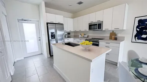 8167 NW 41st Street Doral FL 33166