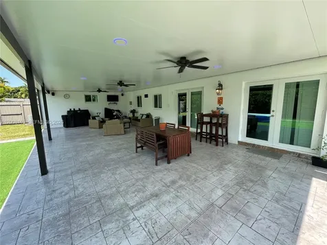 4161 SW 102nd Avenue Miami FL 33165