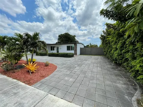4161 SW 102nd Avenue Miami FL 33165