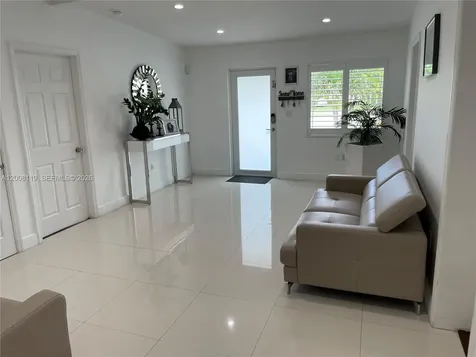 4161 SW 102nd Avenue Miami FL 33165