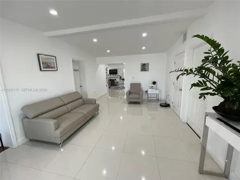 4161 SW 102nd Avenue Miami FL 33165