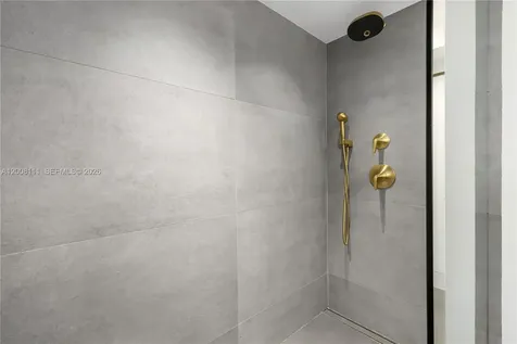 1800 Sunset Harbour Drive Miami Beach FL 33139