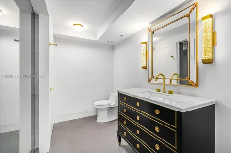 1800 Sunset Harbour Drive Miami Beach FL 33139