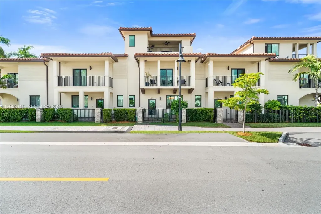 4648 NW 83rd Avenue Doral FL 33166