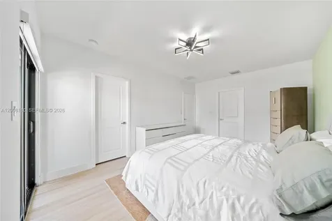 4648 NW 83rd Avenue Doral FL 33166