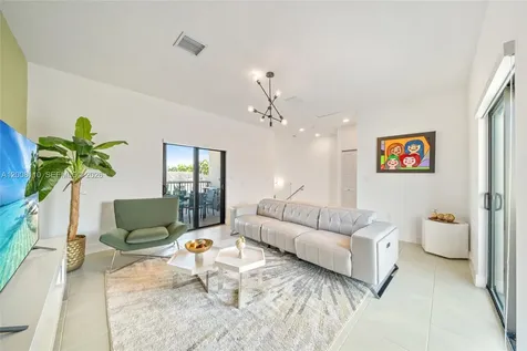 4648 NW 83rd Avenue Doral FL 33166