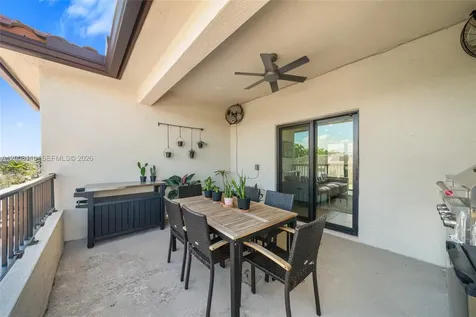 4648 NW 83rd Avenue Doral FL 33166