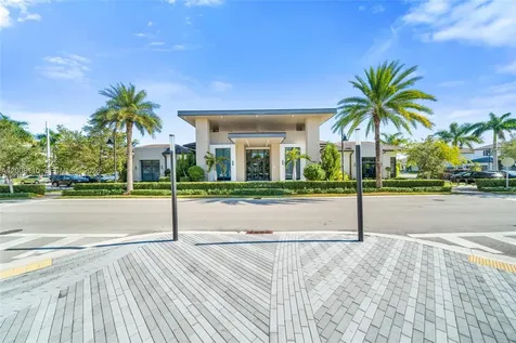 4648 NW 83rd Avenue Doral FL 33166