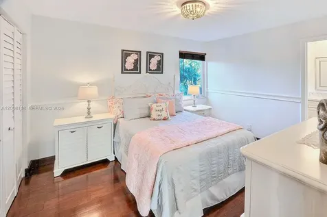 480 W Mount Vernon Drive Plantation FL 33325