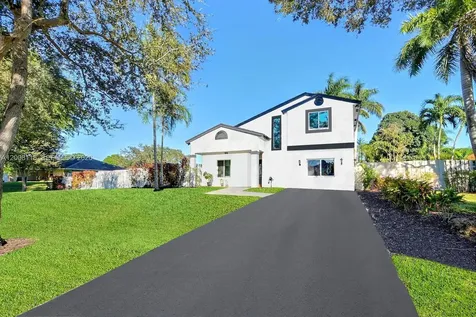 480 W Mount Vernon Drive Plantation FL 33325
