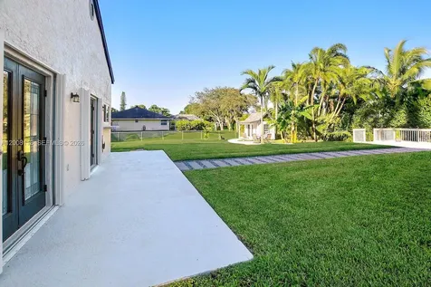 480 W Mount Vernon Drive Plantation FL 33325
