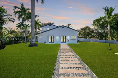 480 W Mount Vernon Drive Plantation FL 33325