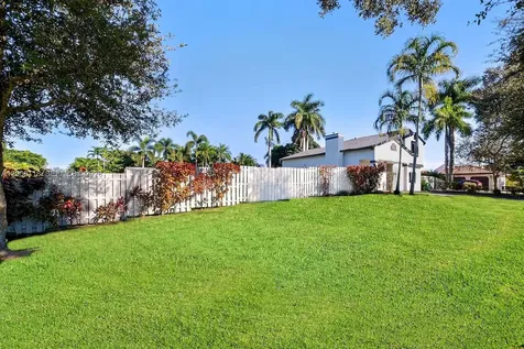 480 W Mount Vernon Drive Plantation FL 33325