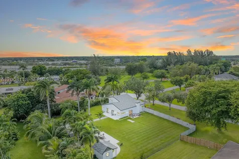 480 W Mount Vernon Drive Plantation FL 33325