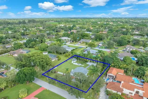 480 W Mount Vernon Drive Plantation FL 33325
