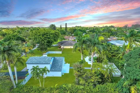 480 W Mount Vernon Drive Plantation FL 33325