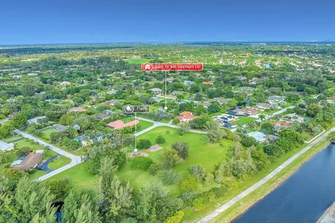 480 W Mount Vernon Drive Plantation FL 33325