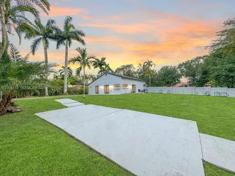 480 W Mount Vernon Drive Plantation FL 33325