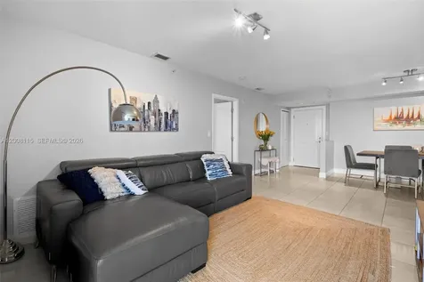 2550 SW 27th Avenue Miami FL 33133