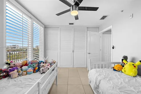 2550 SW 27th Avenue Miami FL 33133